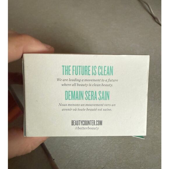 Beautycounter Reflect Effect AHA Smoothing Facial Mask 2.5 fl oz NEW IN BOX - Picture 3 of 4